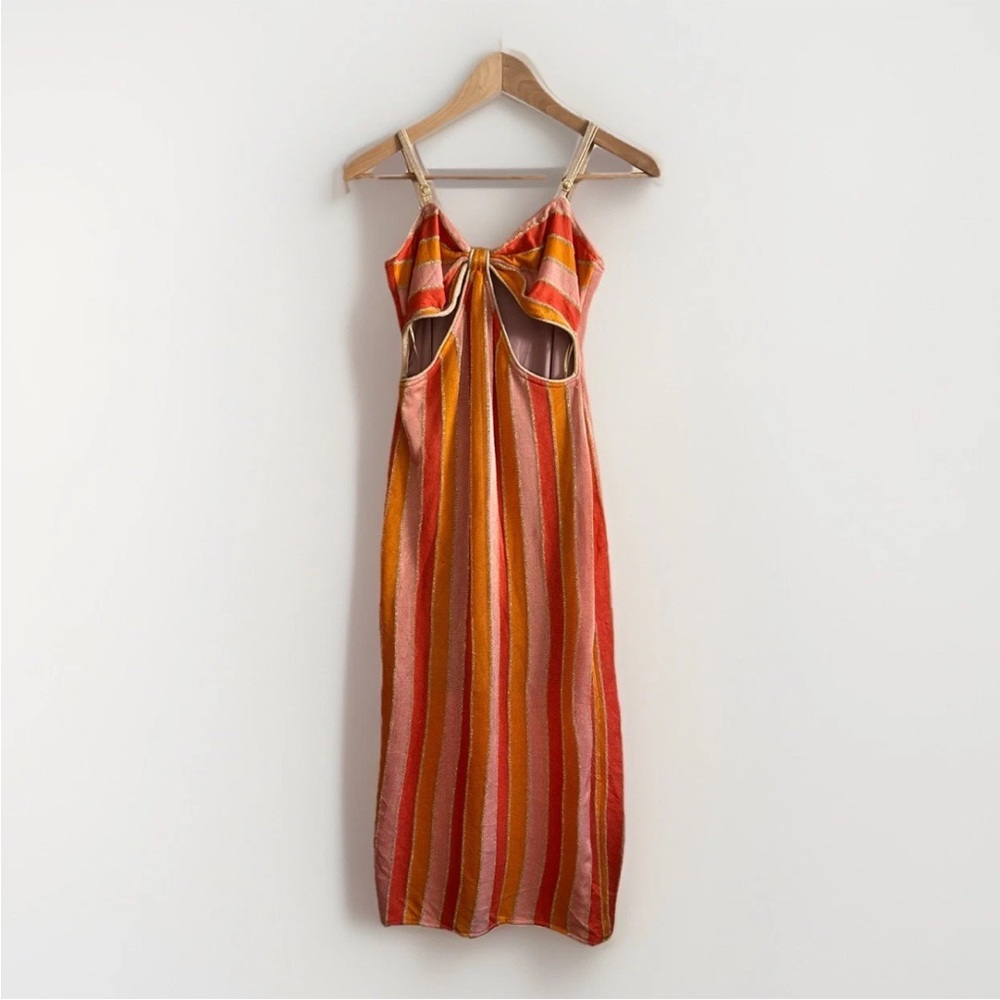 Suboo Midi Dress - Picture 2 of 5